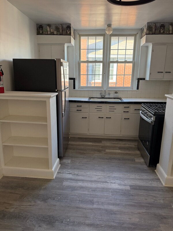 Foto del edificio - 318 Macon Ave