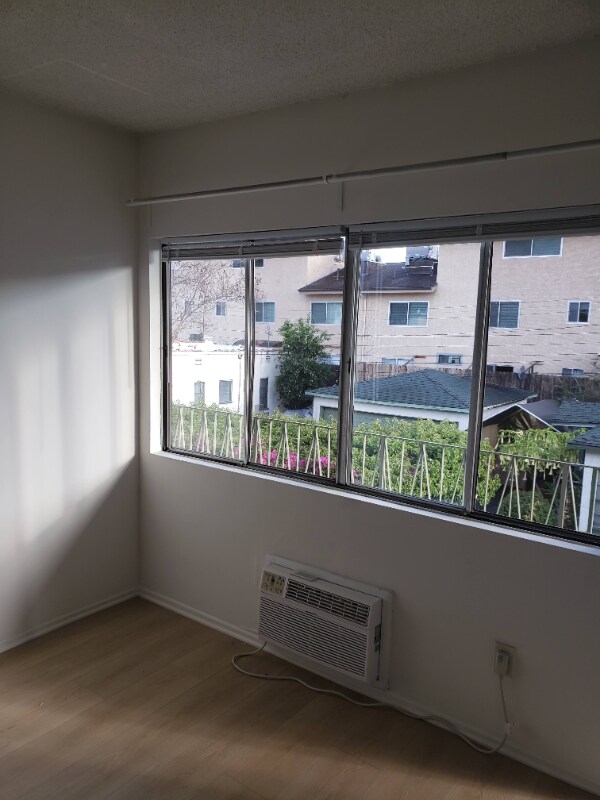 Foto del edificio - 1713 Scott Rd