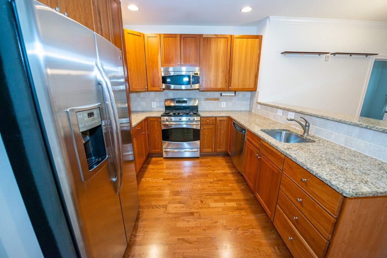 800 Admirals Way Unit 1833, Philadelphia, PA 19146 Condo for Rent in