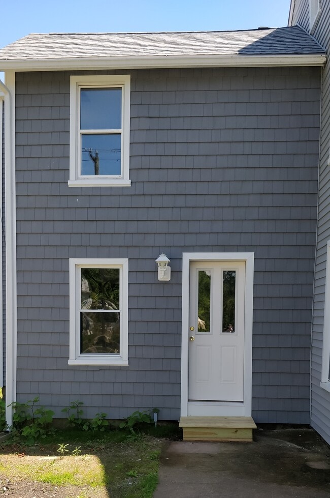 Front Entrance - 83 E Main St