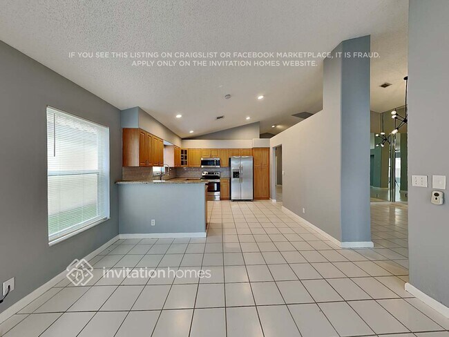 Foto del edificio - 7567 Stirling Bridge Blvd N