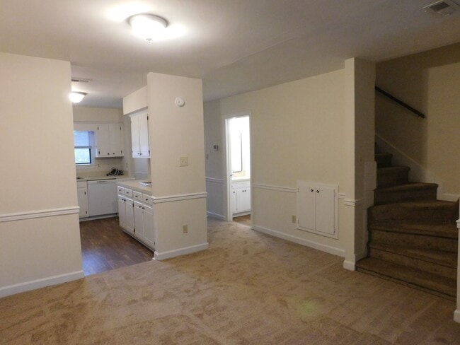 Building Photo - 1509 College Way