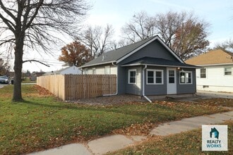 Building Photo - 3543 St Paul Ave