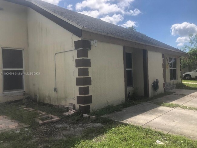 Building Photo - 20641 SW 119th Ct