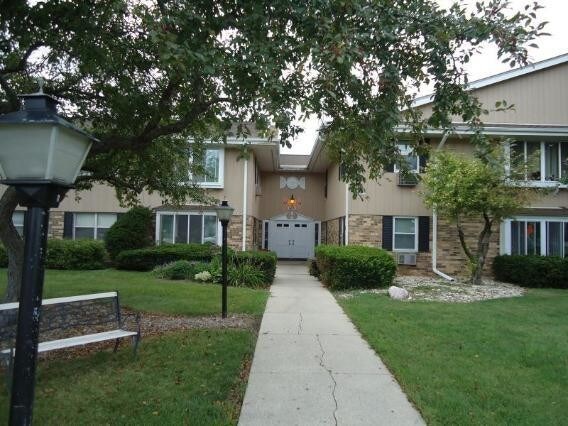 Front Entrance - 5625 W Brown Deer Rd