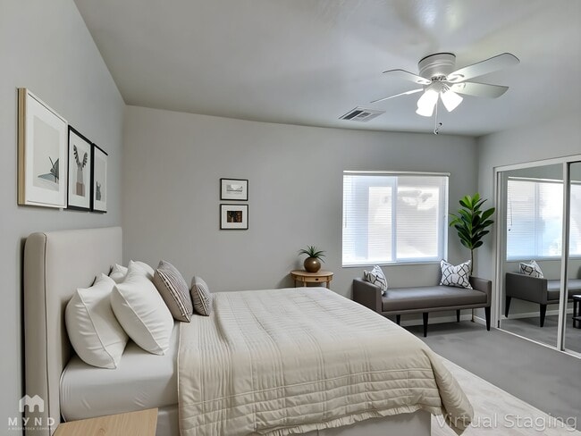 Building Photo - 1424 W Central Ave