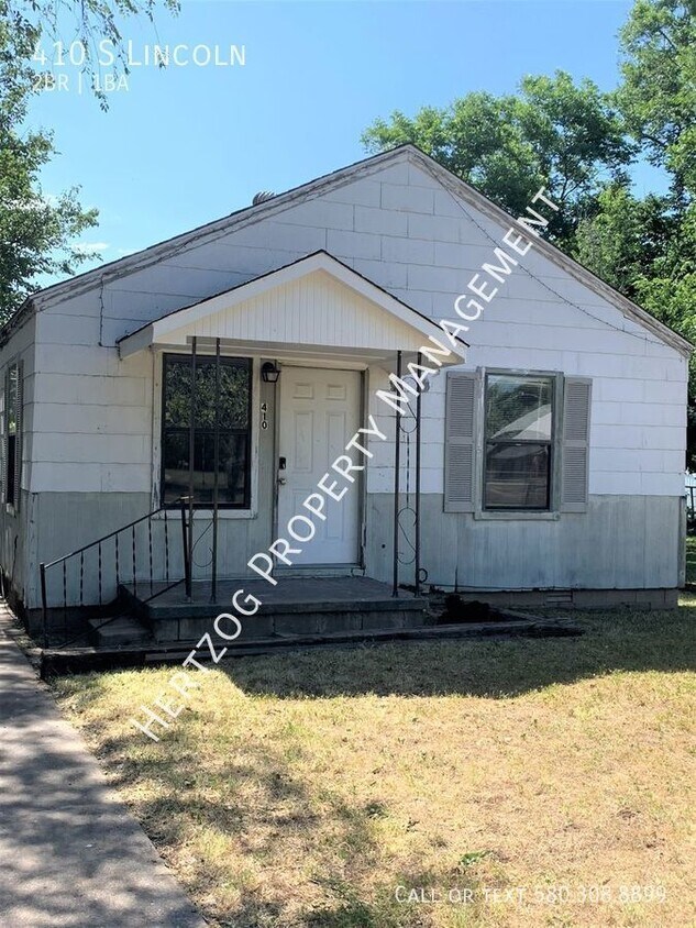 2 Bedroom in a quiet neighborhood House Rental in Ponca City, OK