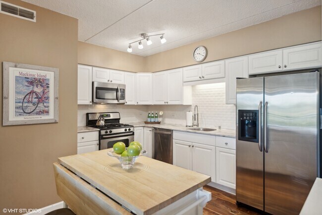 Foto del edificio - 1 S Lincoln Ave