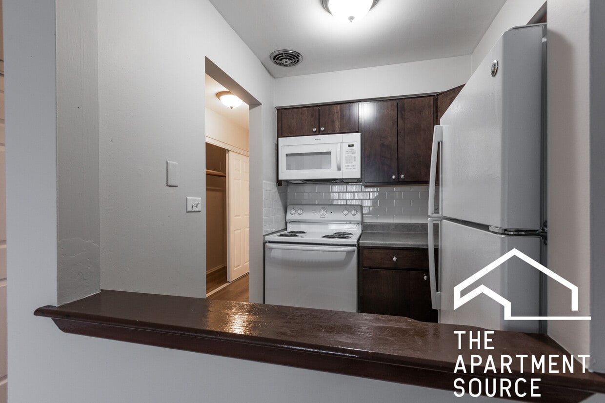 Foto principal - 7300 W North Ave