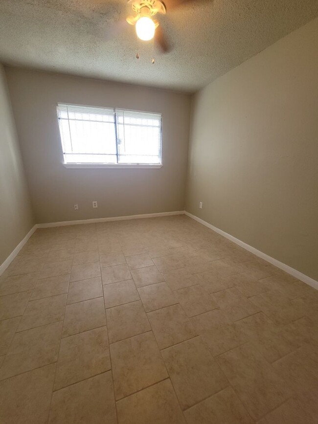 Building Photo - Come and enjoy your new home !