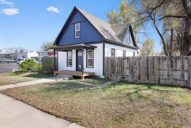 Foto del edificio - 3 Bedroom Bungalow in Fort Collins