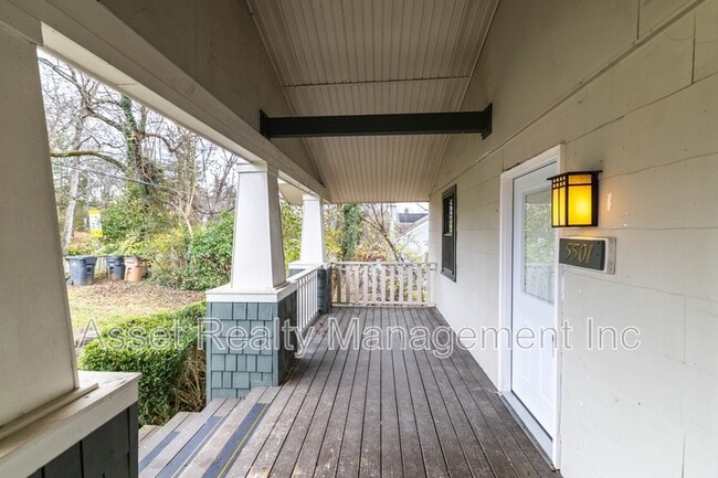 Foto del edificio - 5501 Lake Shore Dr