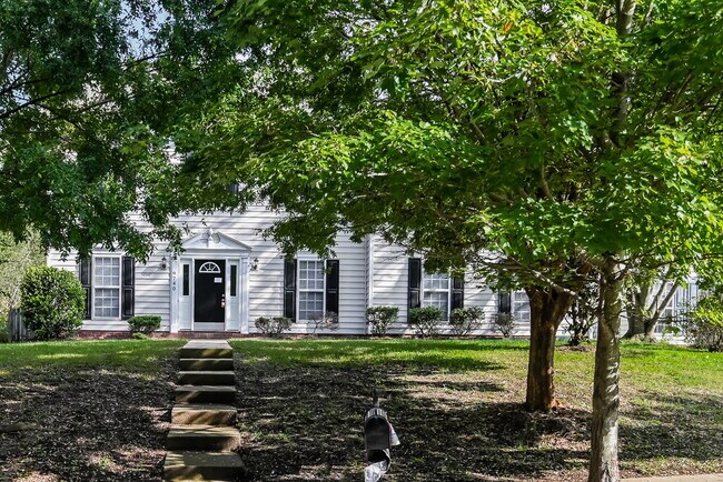 Foto del edificio - 9740 Faires Farm Rd