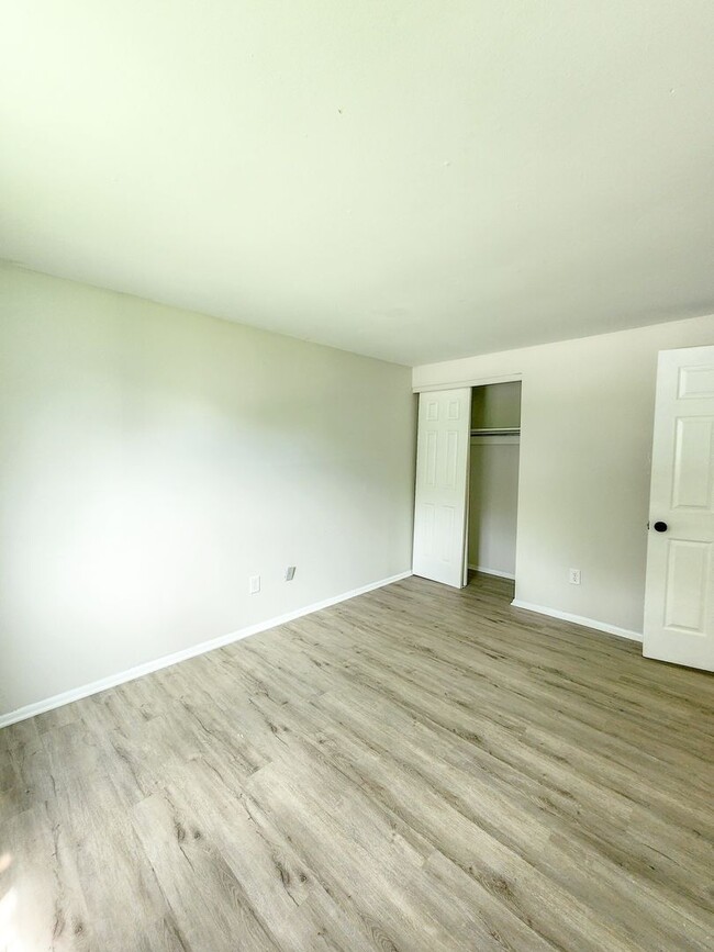 Building Photo - Freshly Updated 4BR Home Offering Space, Style & Everyday Comfort!