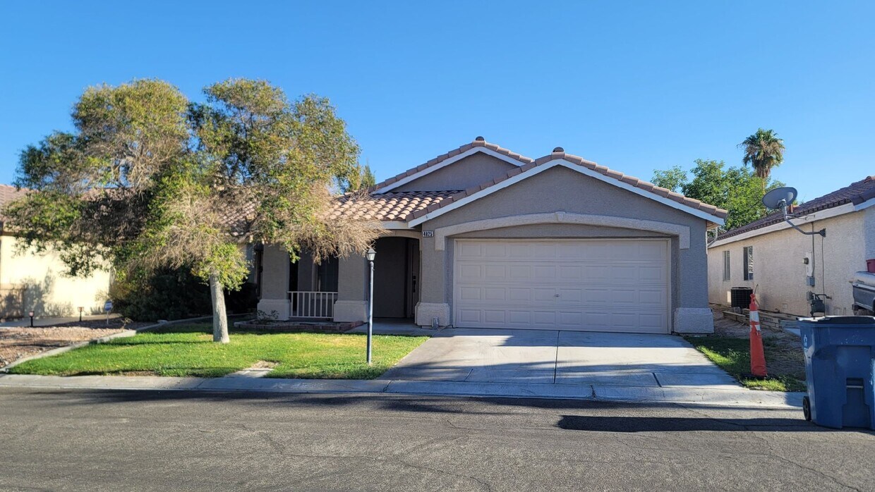 Foto principal - 4825 White Aspen Ave