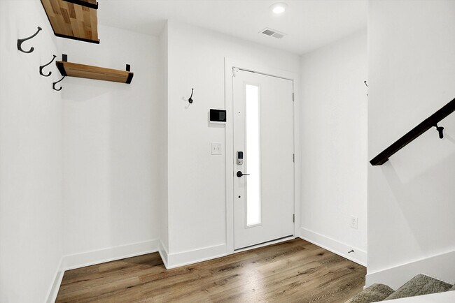 Foto del edificio - 1303 Deloss St