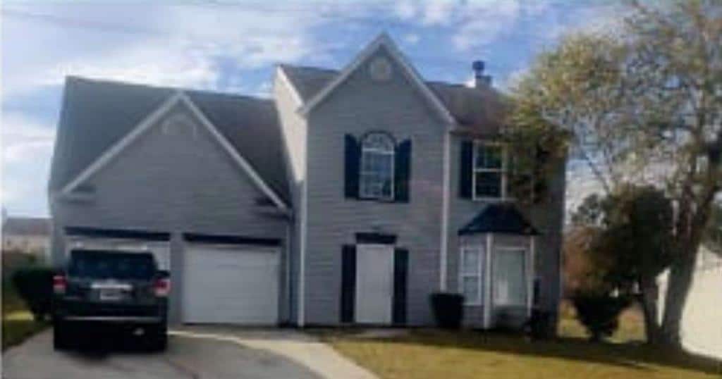 Primary Photo - 906 Terance Ave