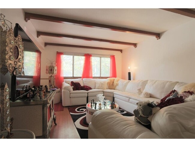 Building Photo - 3350 42nd Ave S