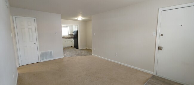 Building Photo - 4297 Taylor Rd