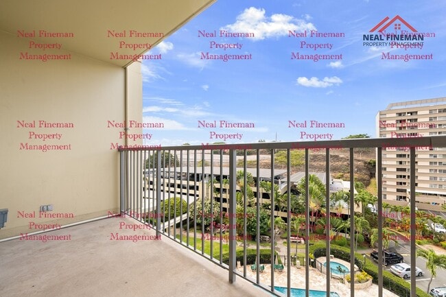 Building Photo - 2 Bed 2 Bath, One parking. Tenant pay all ...
