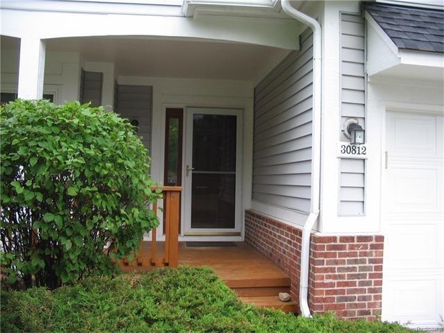 Building Photo - 30812 Golden Ridge