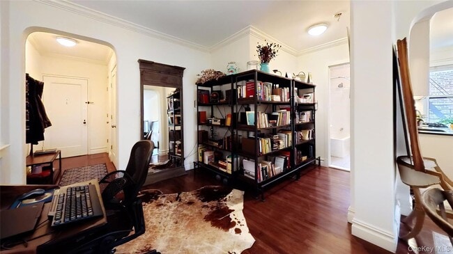 Building Photo - 73-12 35th Ave