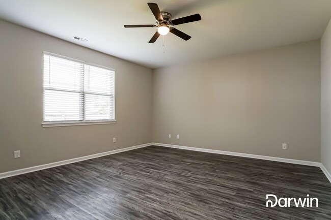 Building Photo - 1604 Flowering Peach Trail, Raleigh, NC 27610