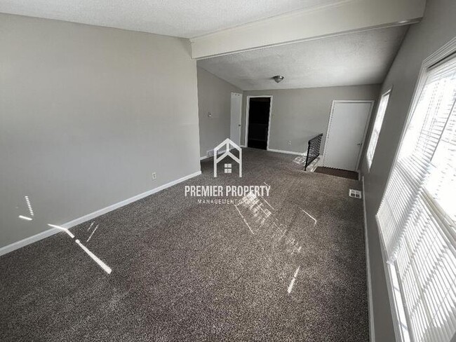 Foto del edificio - 3455 S Perkins Rd