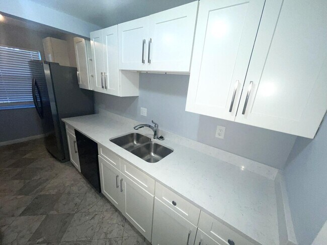 Building Photo - 3001 NW 48th Ave