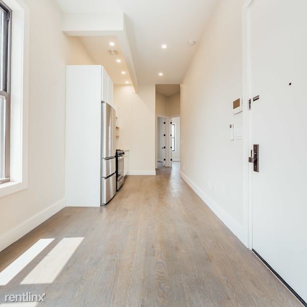Building Photo - 3 br, 3 bath Apartment - 722 Hart St Unit 3B