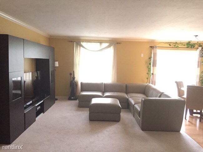 Building Photo - 4 br, 2.5 bath House - 6 Cardinal Circle