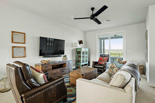 Foto del edificio - 19601 Flying J Blvd