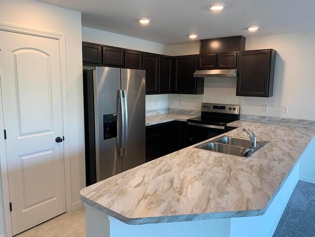 Foto del edificio - 6391 Brant Bay Blvd