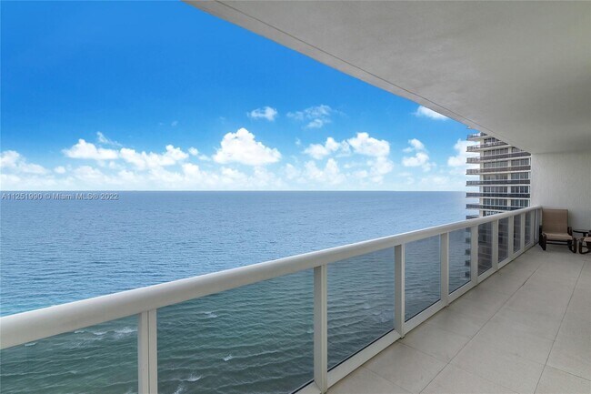 Foto del edificio - 1800 S Ocean Dr