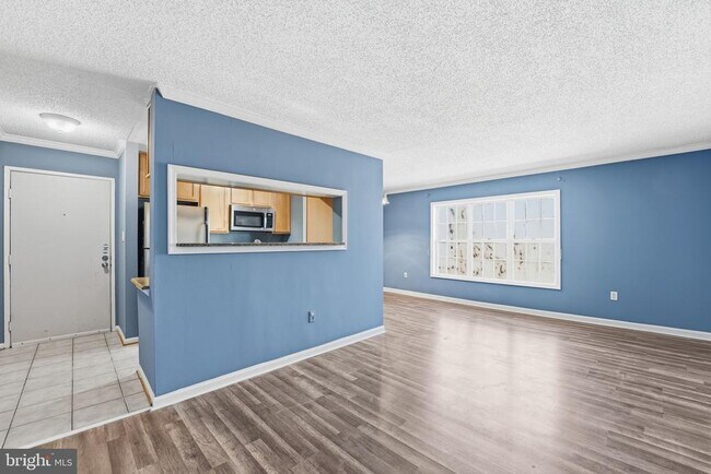 Building Photo - 15536 Horseshoe Ln