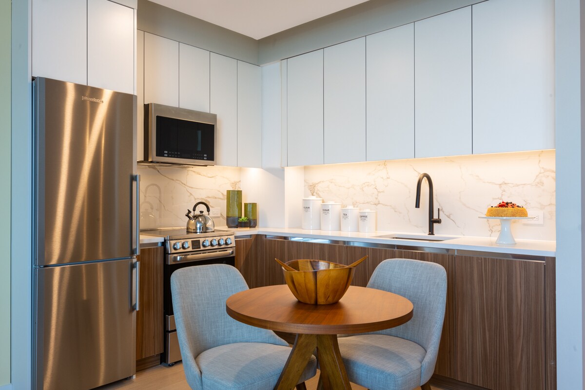 Foto principal - 123 Linden Blvd