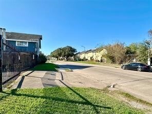Foto del edificio - 8405 Wilcrest Dr