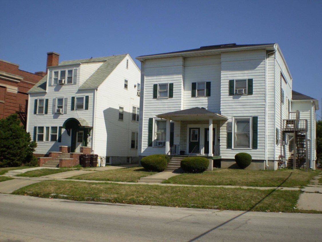 Primary Photo - 306-308 E Jefferson St