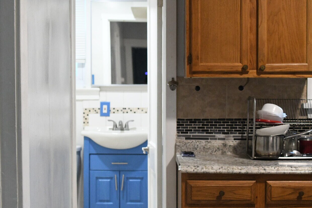 Foto principal - 659 Lafayette Ave