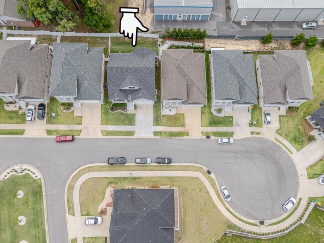 Foto del edificio - 409 Hideaway Ln