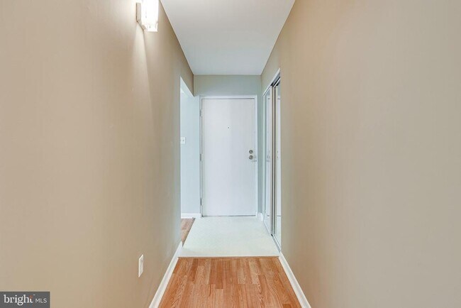 Foto del edificio - 2210 Springwood Dr