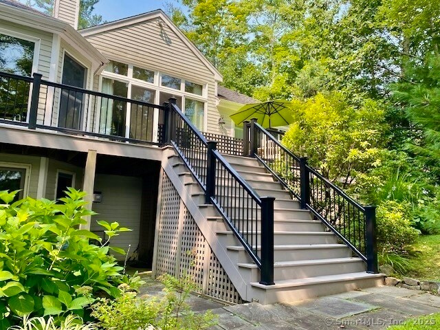 Building Photo - 177 W Hyerdale Dr