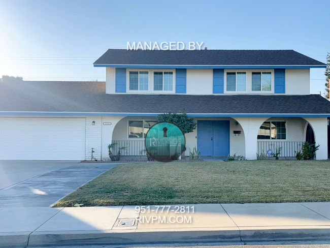 Building Photo - WELCOME TO YOUR NEW HOME IN CHINO!! AVAILA...