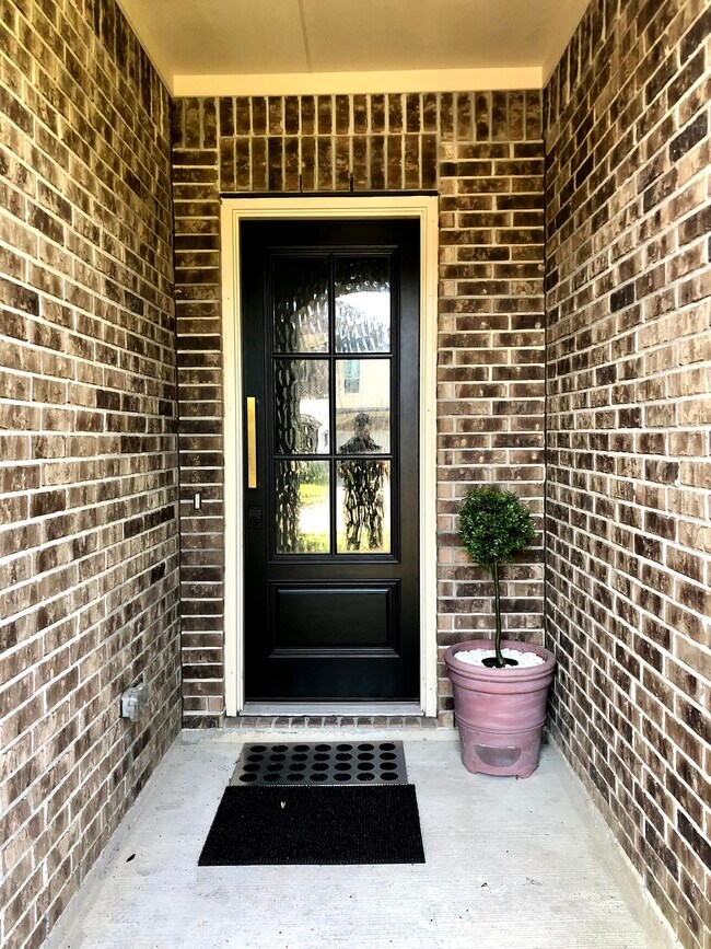 Foto del edificio - 21445 Lambeth Ridge Ln