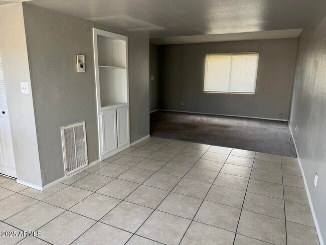 Foto del edificio - 5710 N 43rd Ln