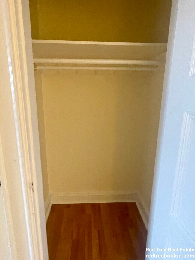 Building Photo - 62 Boylston St