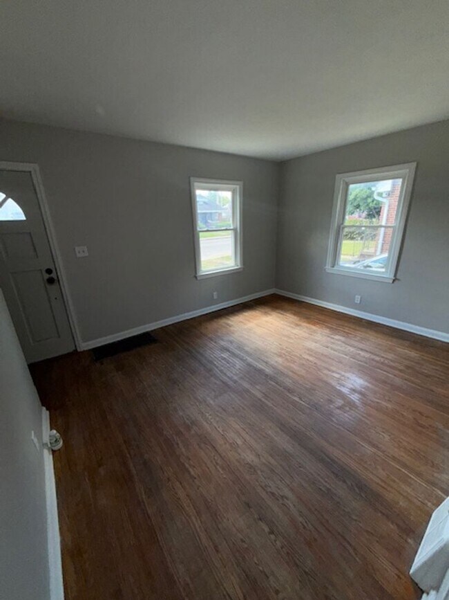 Foto del edificio - 1108 Bellemeade Ave