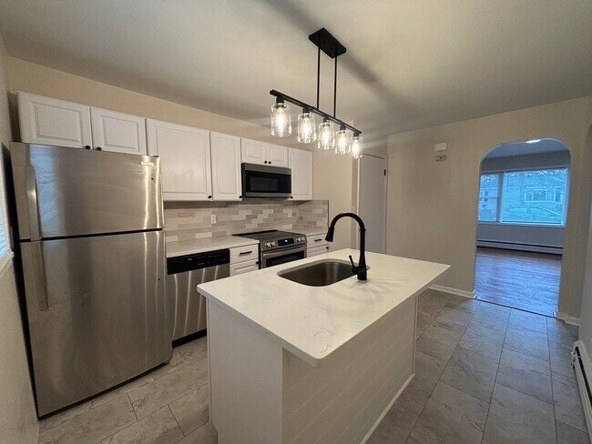 Foto del edificio - 13 Anthony Ln