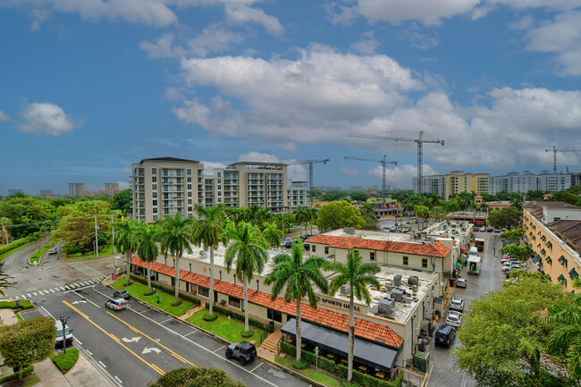 Foto del edificio - 99 SE Mizner Blvd