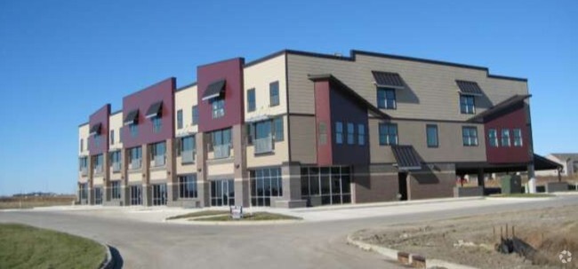 Primary Photo - State Street Lofts